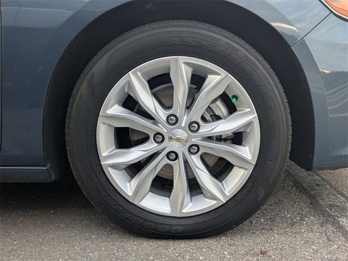 Certified 2024 Chevrolet Malibu LT image 10