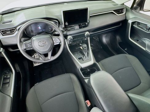 Certified 2025 Toyota RAV4 LE image 19