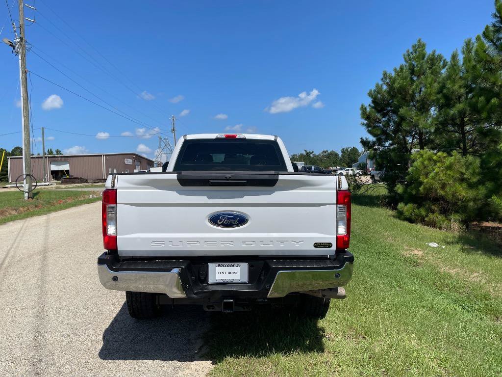 Used 2017 Ford F250 XL w/ Power Equipment Group AWD/4WD image 7