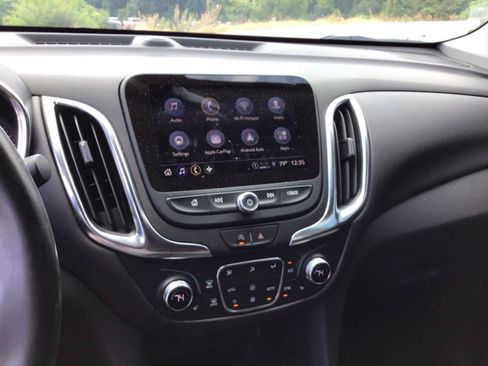 Used 2024 Chevrolet Equinox LT FWD image 9
