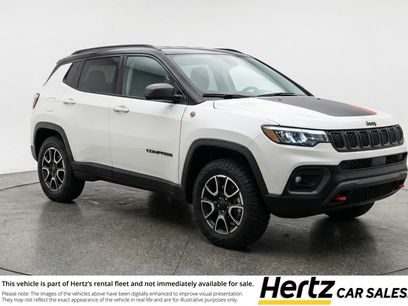 Used 2025 Jeep Compass Trailhawk