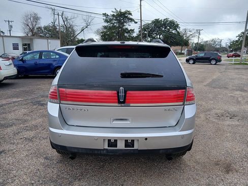 Used 2009 Lincoln MKX 2WD image 12