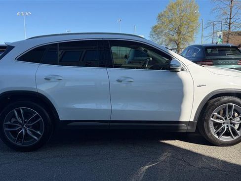 Used 2023 Mercedes-Benz GLA 35 AMG 4MATIC image 6