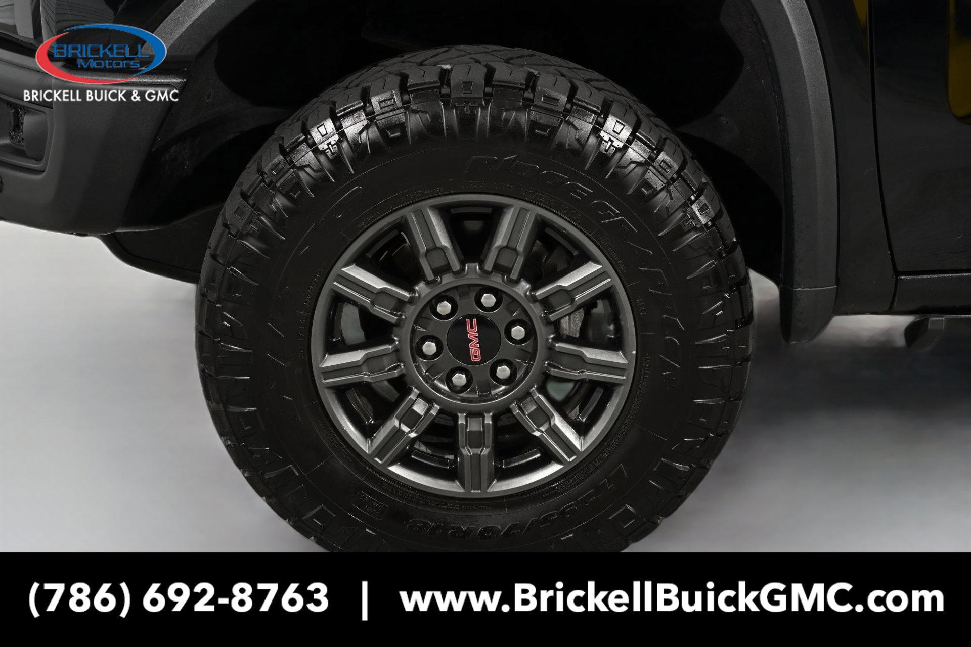 Used 2024 GMC Sierra 1500 AT4X AWD/4WD image 42