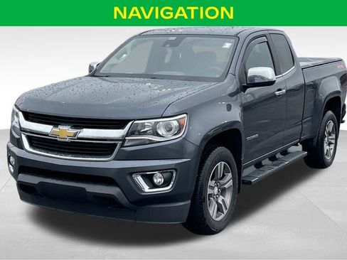 Used 2015 Chevrolet Colorado LT w/ Luxury Package AWD/4WD image 4