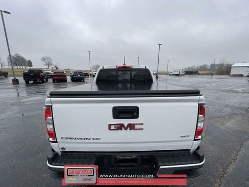 Used 2017 GMC Canyon SLT image 24
