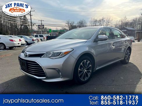 Used 2016 Toyota Avalon XLE Premium image 1