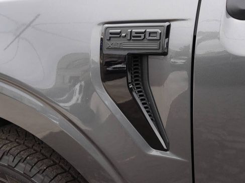 Used 2024 Ford F150 XLT w/ XLT Black Appearance Package AWD/4WD image 15
