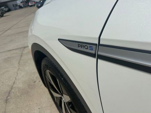 Used 2023 Volkswagen ID.4 Pro S RWD image 28