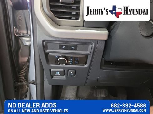 Used 2023 Ford Expedition Max XLT RWD image 15