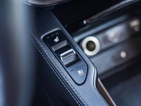 Used 2022 Kia Telluride EX image 24