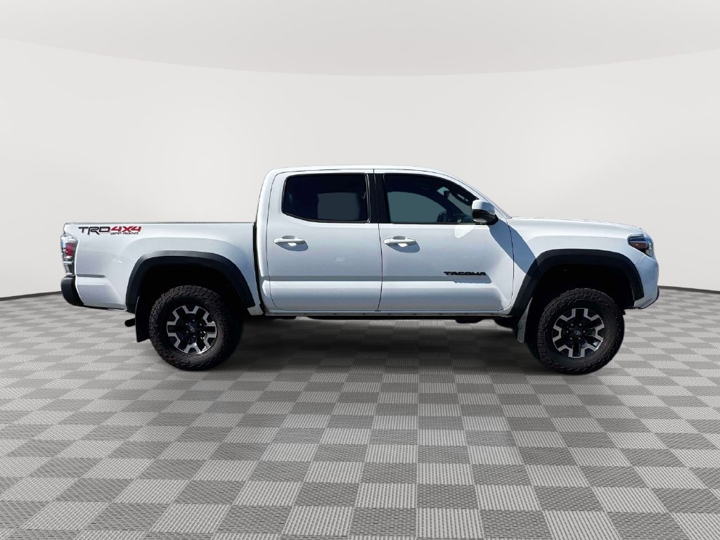 Used 2021 Toyota Tacoma TRD Off-Road AWD/4WD image 8