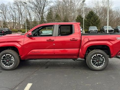 New 2026 Toyota Tacoma TRD Sport image 4