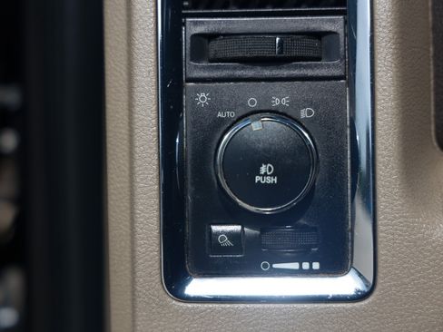 Used 2011 RAM 1500 Laramie Longhorn RWD image 47