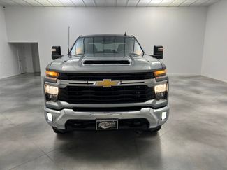 Used 2024 Chevrolet Silverado 2500 LT video 2