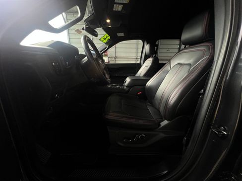 Used 2023 Ford Expedition Max Limited AWD/4WD image 12