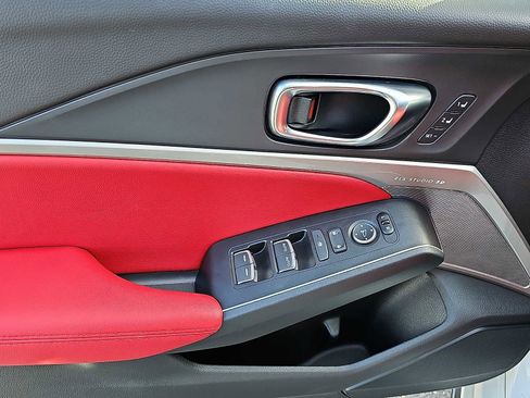 Used 2025 Acura Integra A-Spec image 13