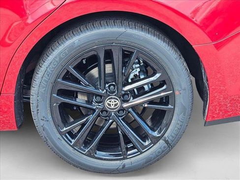 New 2025 Toyota Camry SE image 9