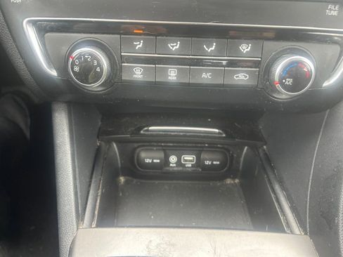 Used 2019 Kia Optima LX FWD image 10