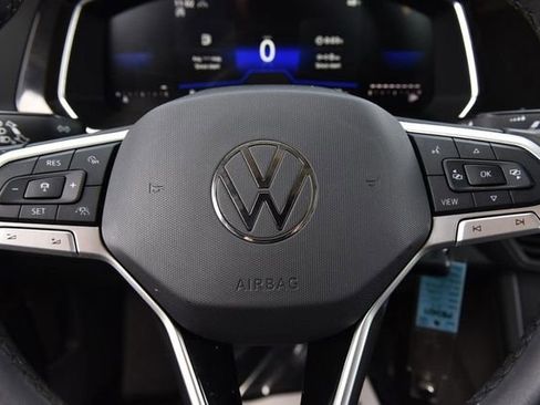 Used 2024 Volkswagen Jetta S image 18