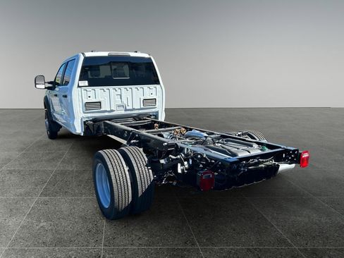 New 2025 Ford F450 XL w/ XL Chrome Package image 4
