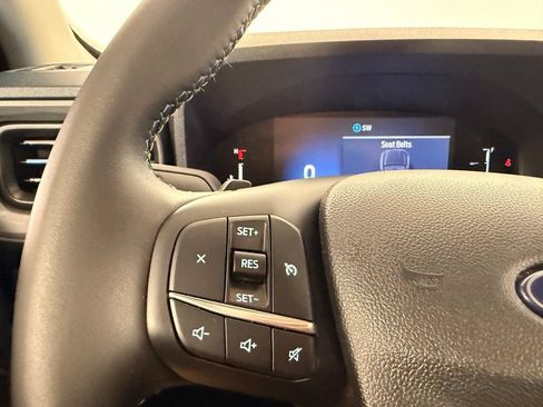 Used 2026 Ford Maverick Lobo AWD/4WD image 35