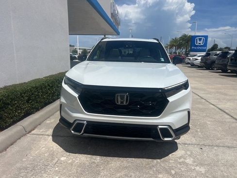 Used 2024 Honda CR-V Sport Touring image 2