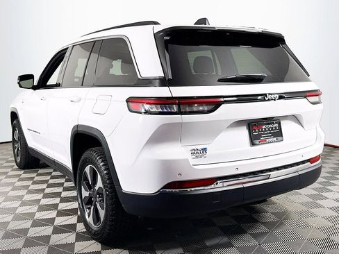 Used 2024 Jeep Grand Cherokee Limited 4xe AWD/4WD image 5