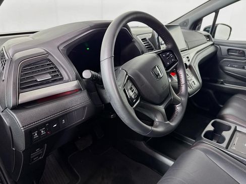 Used 2023 Honda Odyssey Sport image 24