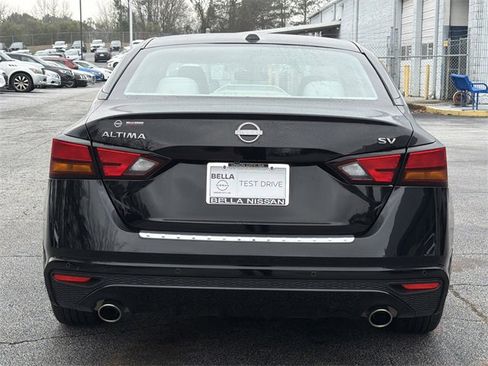 Certified 2023 Nissan Altima 2.5 SV w/ SV Premium Package image 24