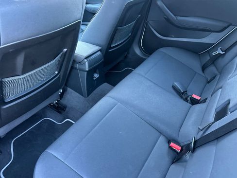 Used 2015 BMW X1 sDrive28i image 4