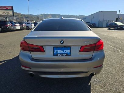 Used 2018 BMW 530i w/ Premium Package