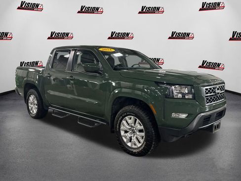 Used 2024 Nissan Frontier SV w/ SV Convenience Package image 3