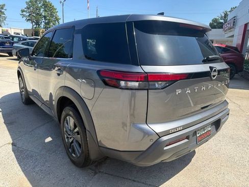 Used 2024 Nissan Pathfinder S w/ Cargo Package FWD image 8
