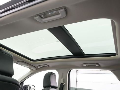 Certified 2023 Ford Edge SEL w/ Convenience Package image 19