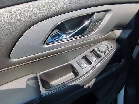 Used 2019 Chevrolet Traverse LS w/ LPO, Blackout Package FWD image 22