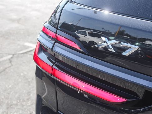 Used 2024 BMW X7 xDrive40i w/ M Sport Package image 7