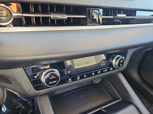 Used 2024 Mitsubishi Outlander SE image 24