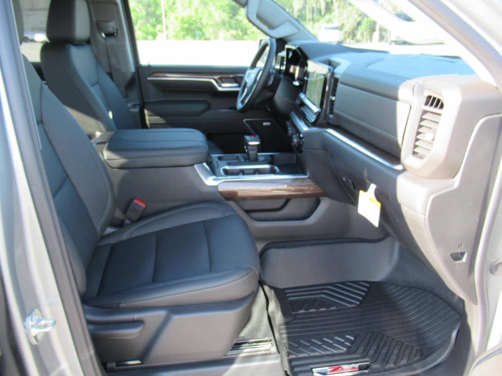 New 2026 Chevrolet Silverado 1500 RST w/ RST All Star Premium Package AWD/4WD image 10