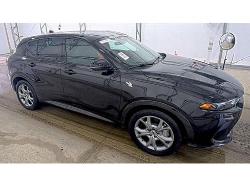 Used 2024 Dodge Hornet R/T Plus image 3