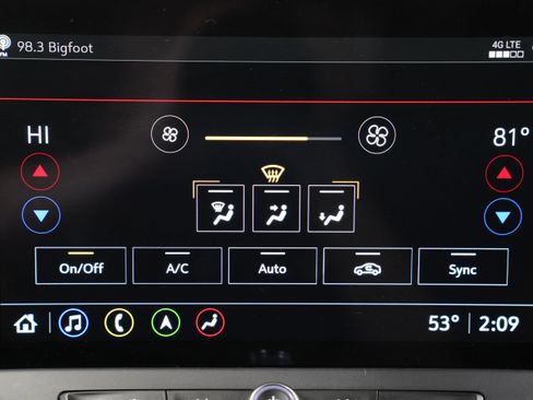 Used 2025 Chevrolet Blazer RS image 25