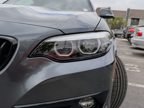 Used 2020 BMW 230i Coupe w/ Convenience Package image 3