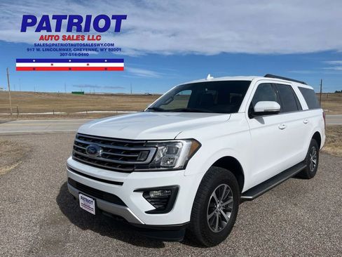 Used 2018 Ford Expedition Max XLT w/ Equipment Group 202A image 1