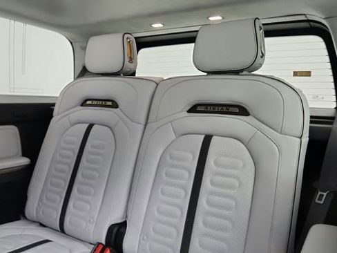 Used 2024 Rivian R1S Adventure image 53