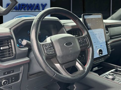 Used 2023 Ford Expedition Limited AWD/4WD image 14