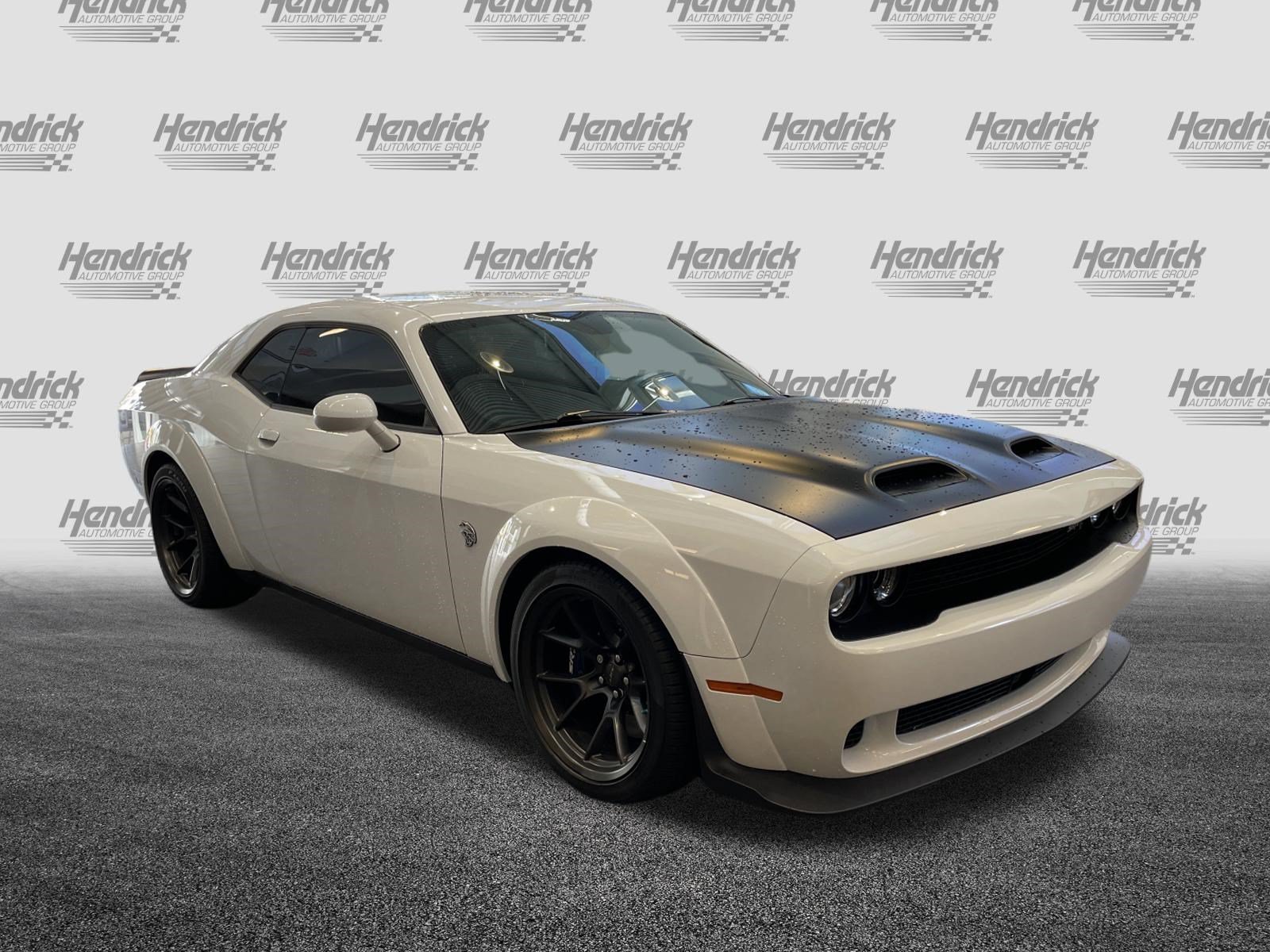 Used 2023 Dodge Challenger SRT Hellcat RWD image 2