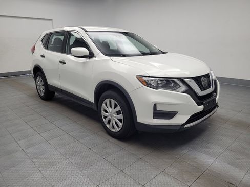 Used 2020 Nissan Rogue S AWD/4WD image 13