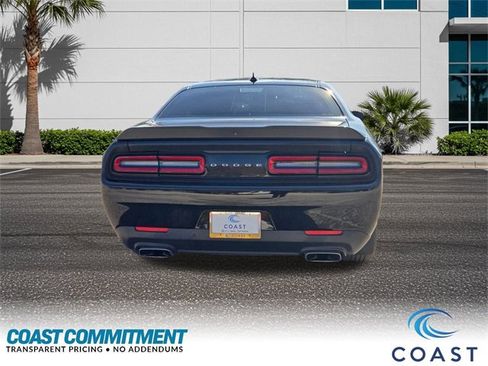 Used 2016 Dodge Challenger R/T Scat Pack w/ Leather Interior Group image 7