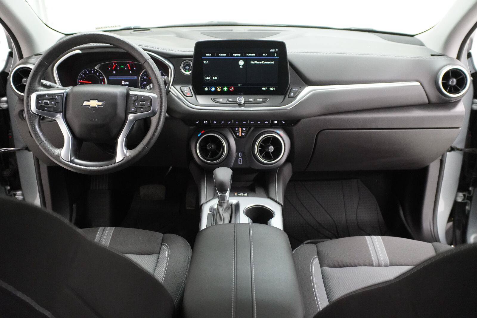 Used 2024 Chevrolet Blazer LT w/ Convenience Package FWD image 13