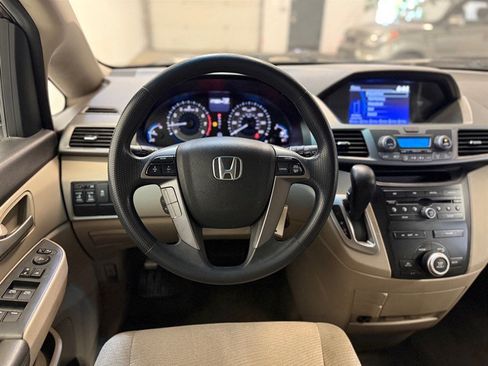 Used 2013 Honda Odyssey EX image 19